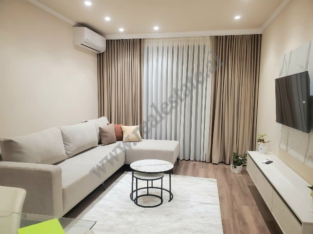 Apartament 1+1 me qira tek Liqeni i Thate shume prane Liqenit Artificial dhe Parkut te Madh, ne Tira